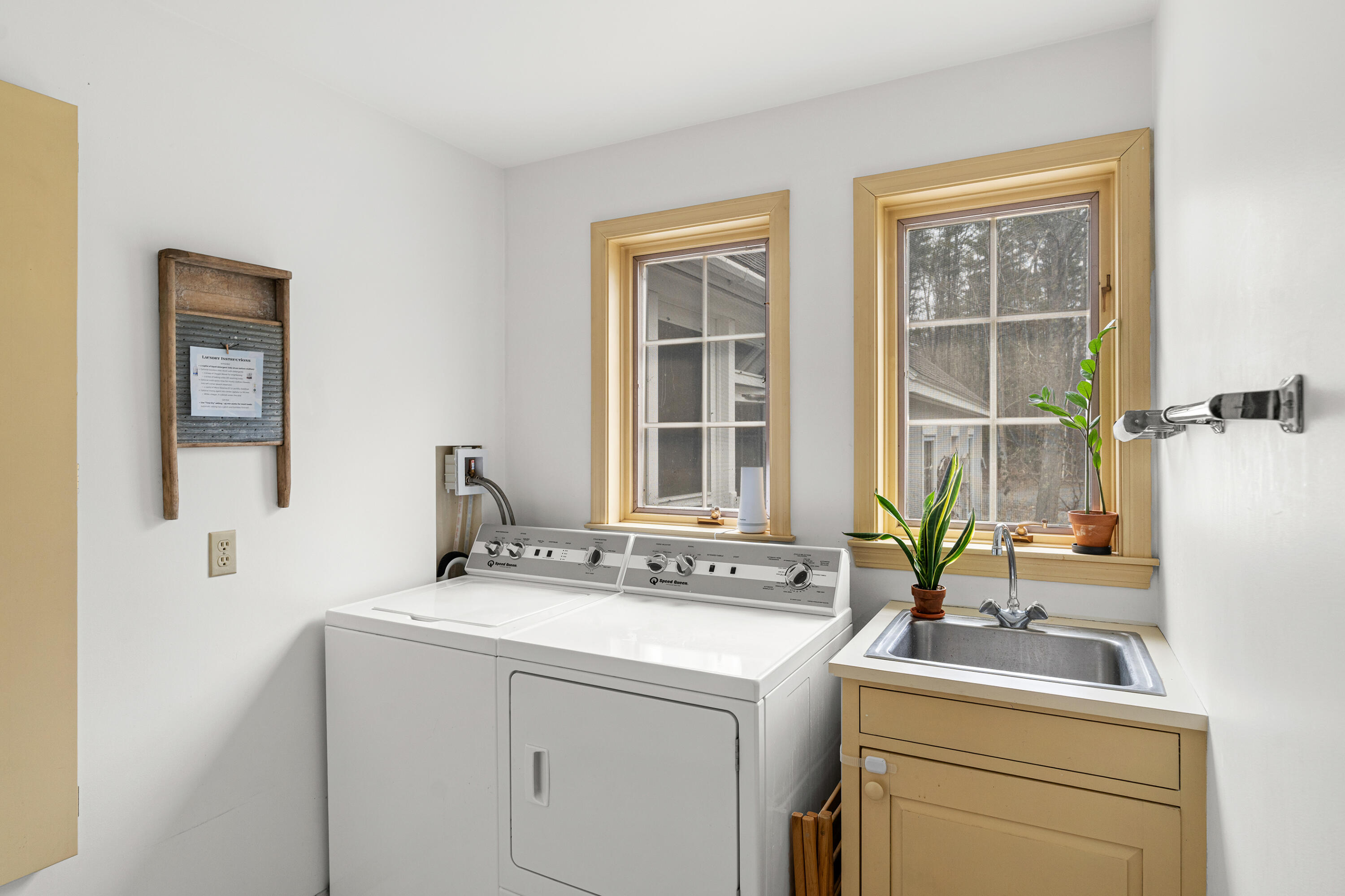 46 River Edge Drive Woolwich ME 04579