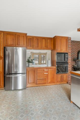 46 River Edge Drive Woolwich ME 04579