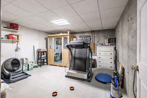 71 Eddie Kahkonen Road Norway ME 04268