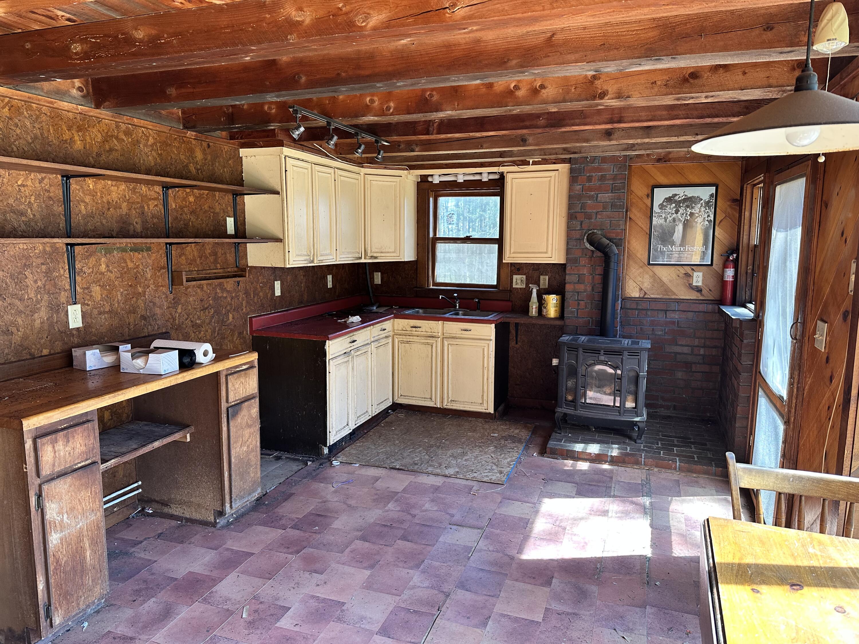 218 Plummer Road Richmond ME 04357