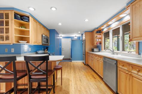 24 Pineloch Drive Portland ME 04103