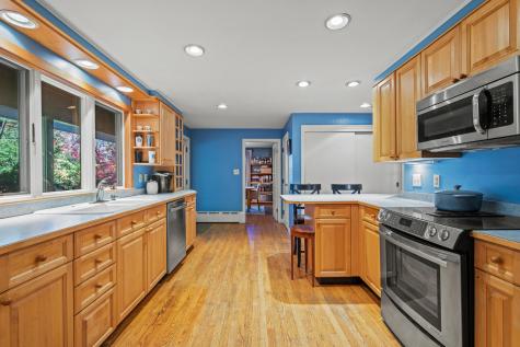 24 Pineloch Drive Portland ME 04103