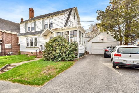 254 Oak Street Lewiston ME 04240