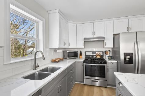 14 Beech Street Camden ME 04843