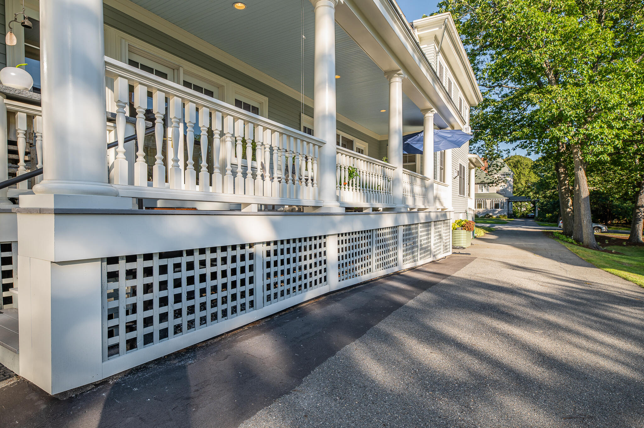 69 W Broadway Bangor ME 04401