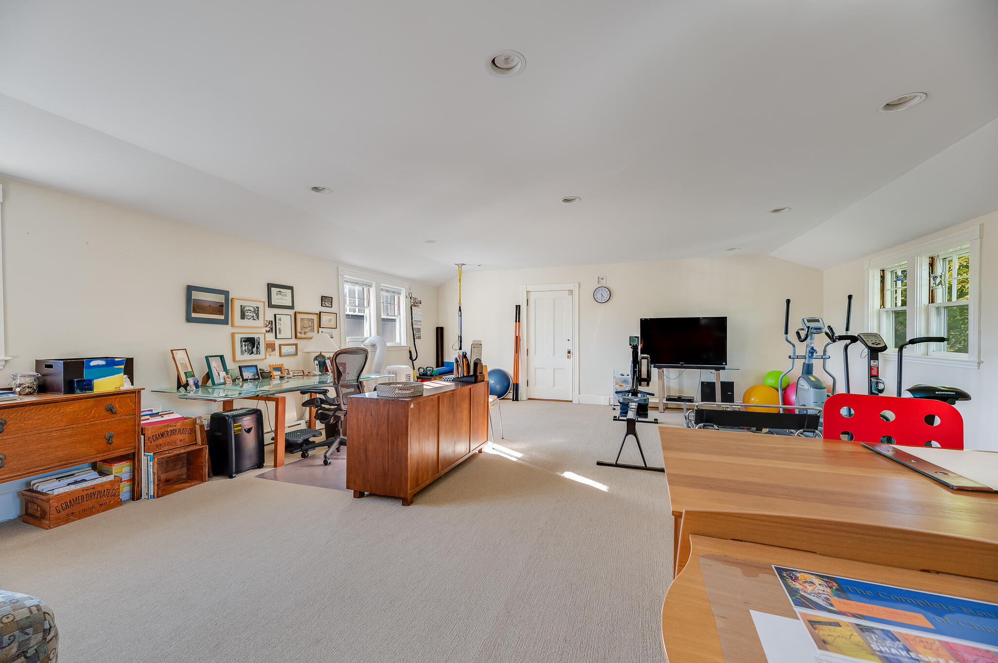 69 W Broadway Bangor ME 04401