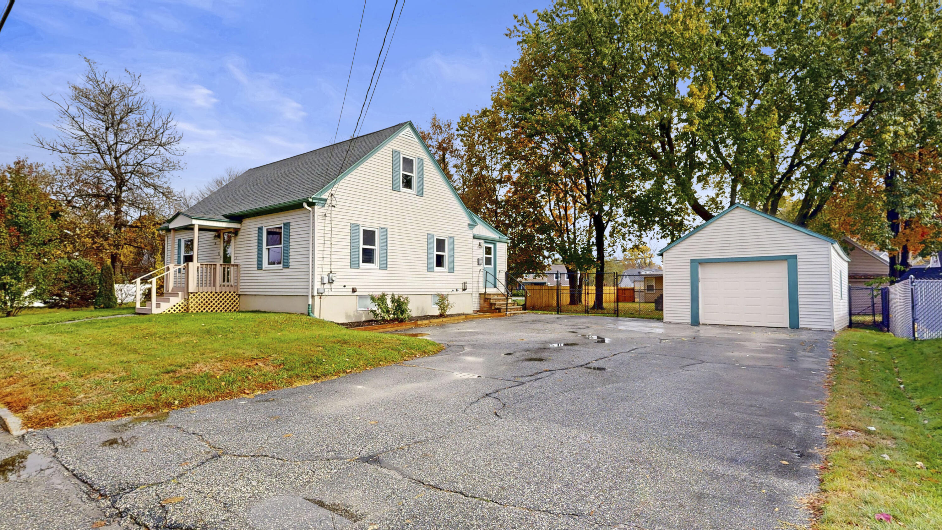 30 Rideout Avenue Lewiston ME 04240