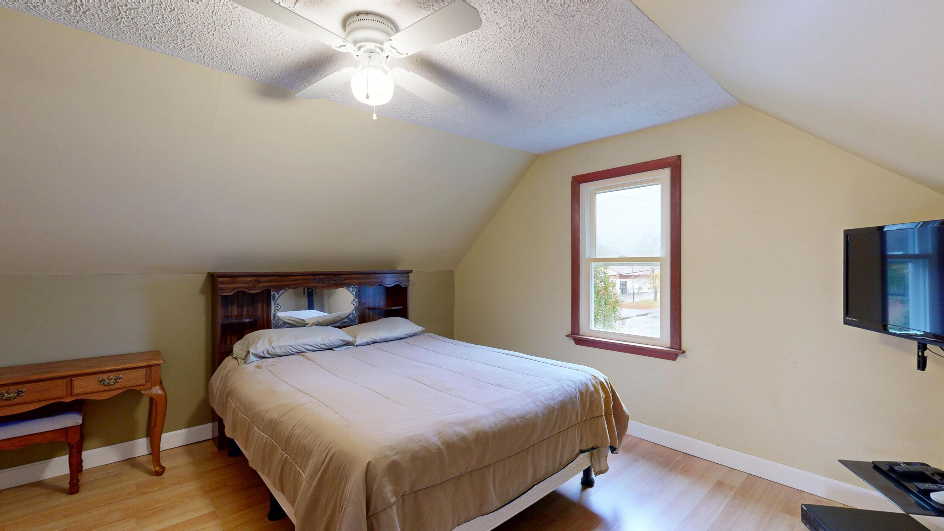 30 Rideout Avenue Lewiston ME 04240