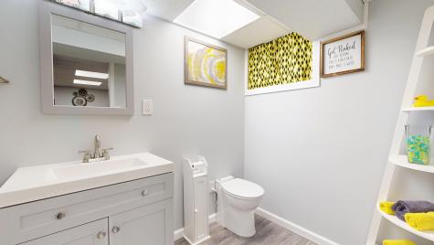 30 Rideout Avenue Lewiston ME 04240