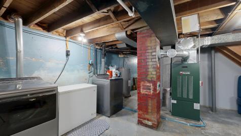 30 Rideout Avenue Lewiston ME 04240