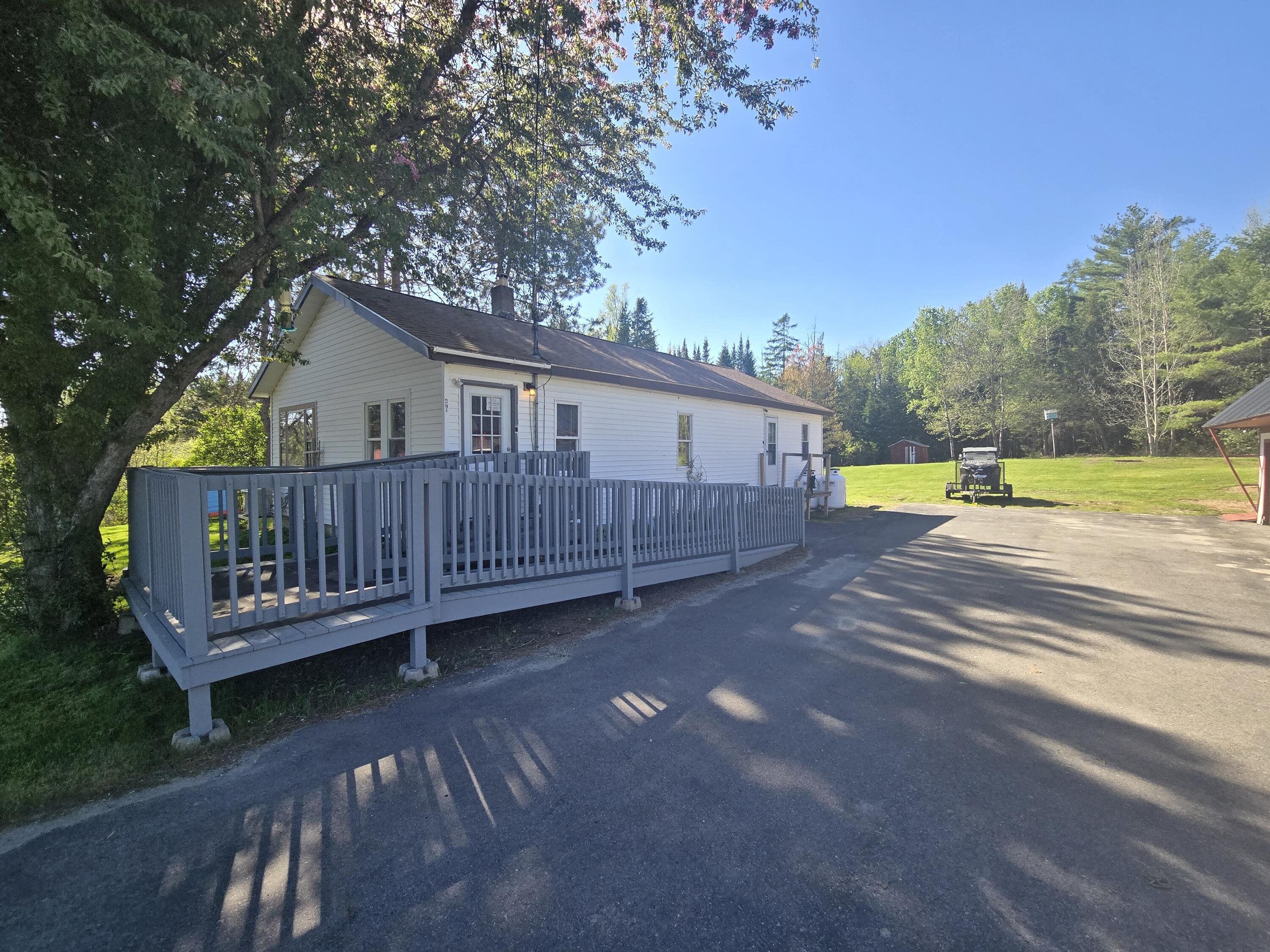 471 W Broadway Lincoln ME 04457