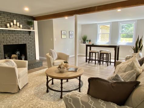 24 Hamlin Road Falmouth ME 04105