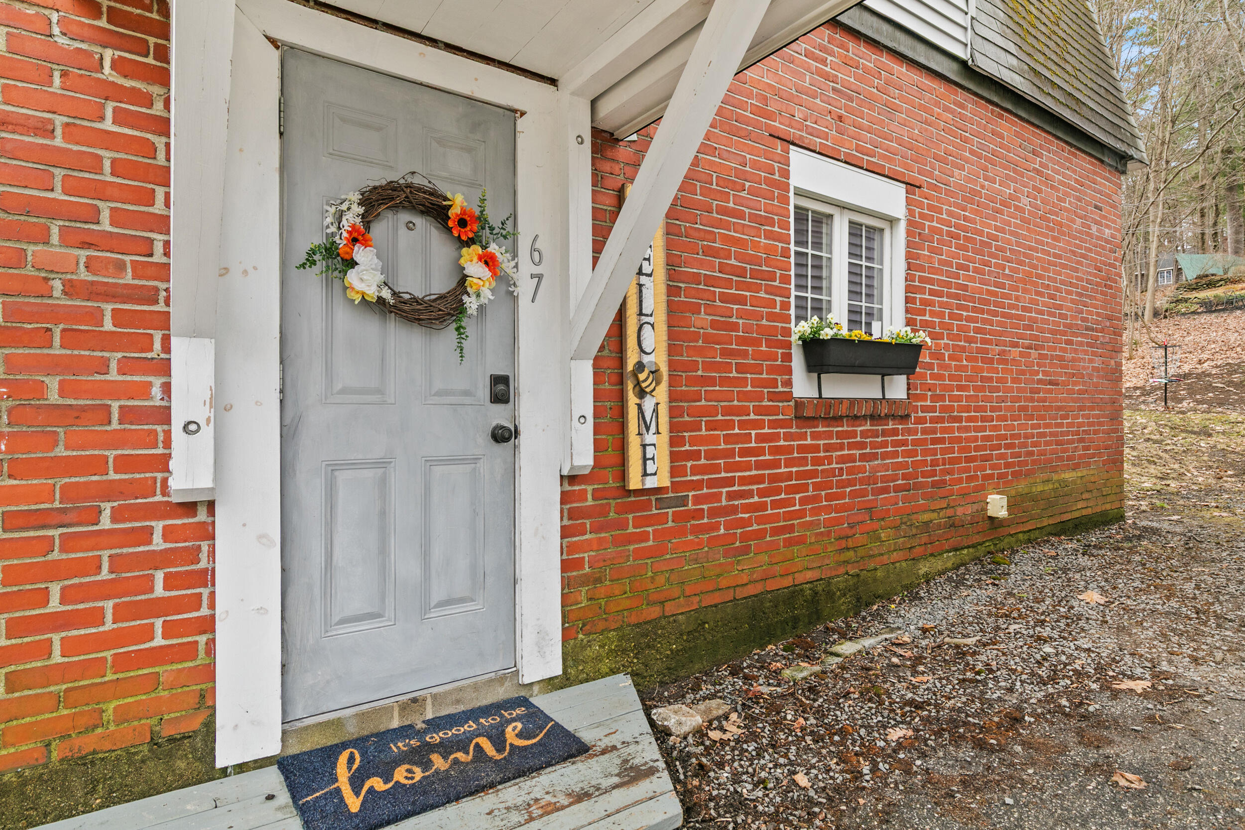 67 Western Avenue Auburn ME 04210
