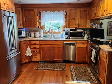 52 Heald Highway Union ME 04862