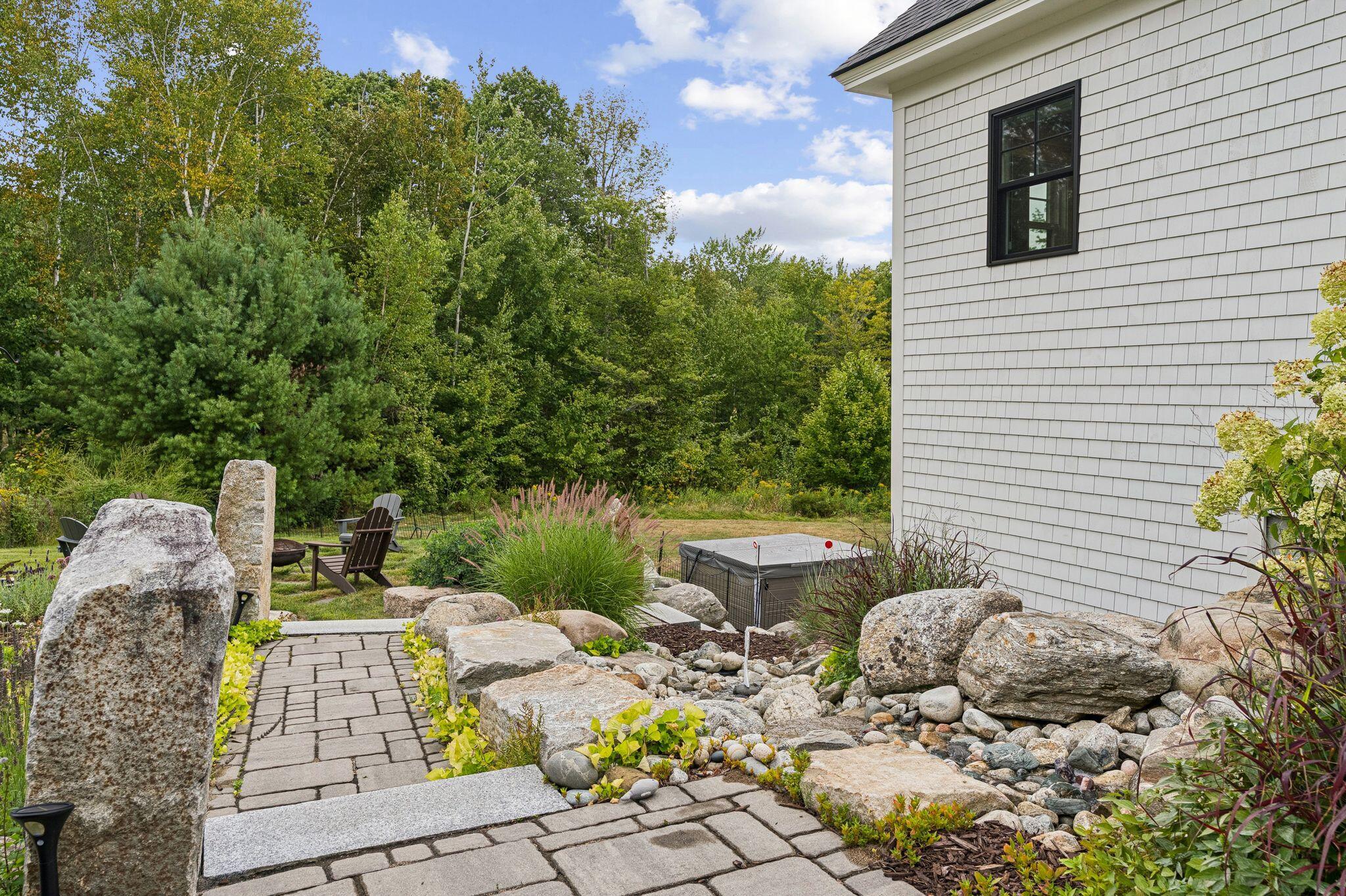 61 Village View Lane North Yarmouth ME 04097