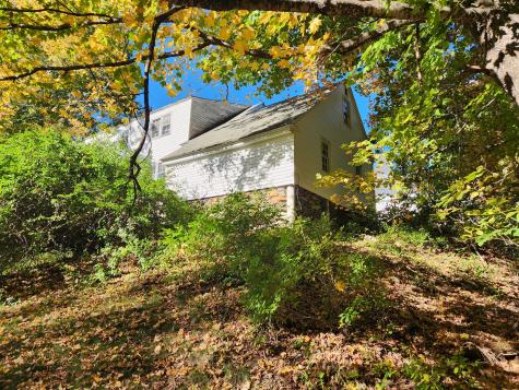 45 Station Road Hebron ME 04238