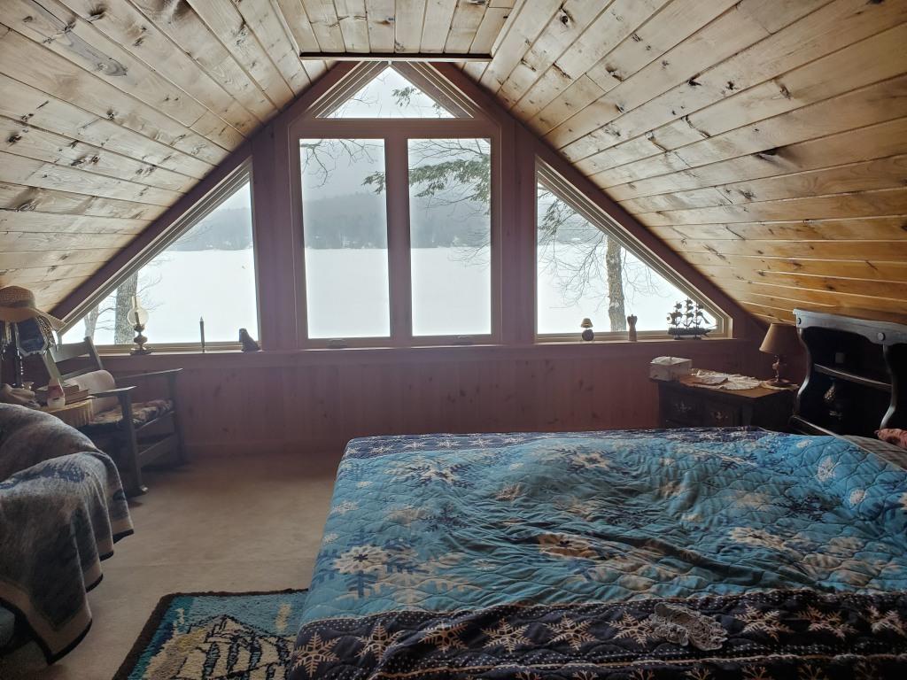 16 Loon Cove Strong ME 04983