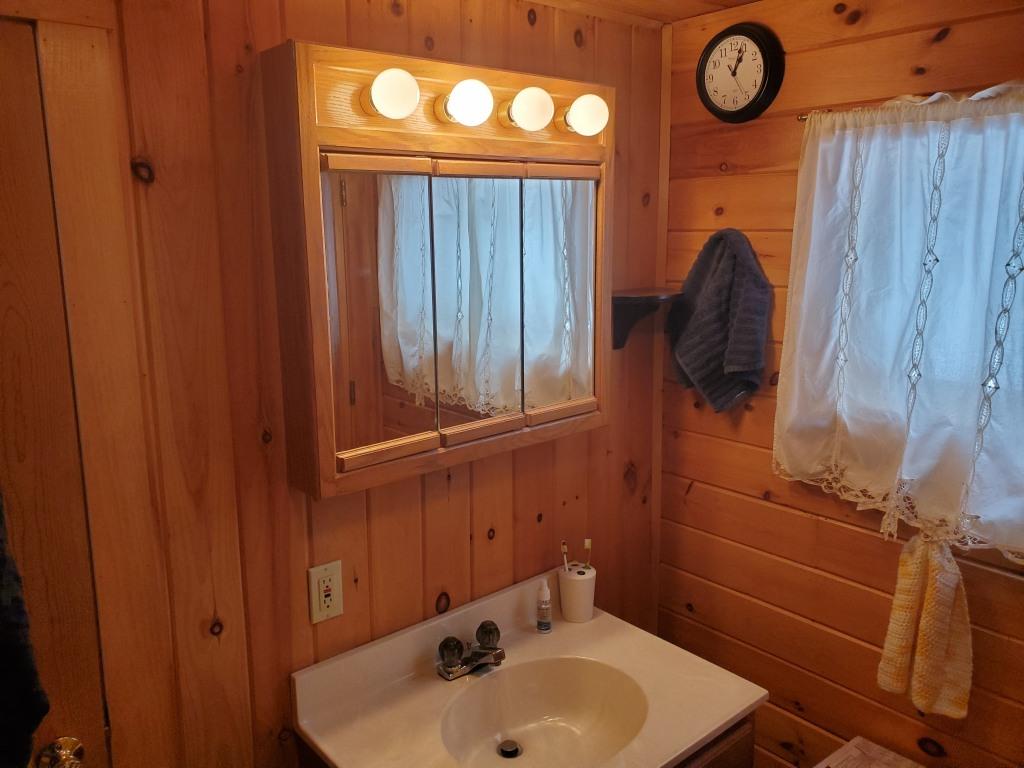 16 Loon Cove Strong ME 04983