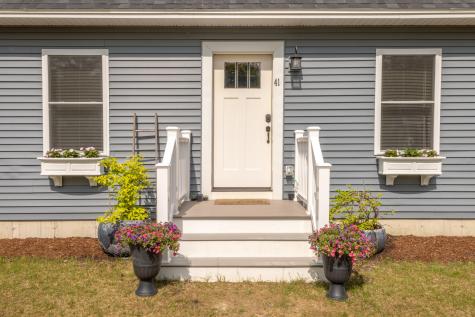 41 White Deer Circle Bar Harbor ME 04609