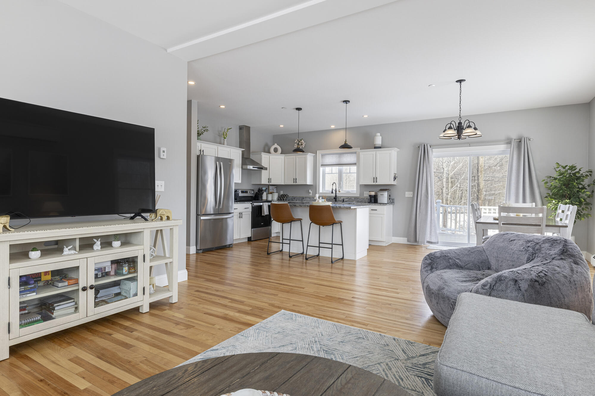 81 Queen Street Gorham ME 04038