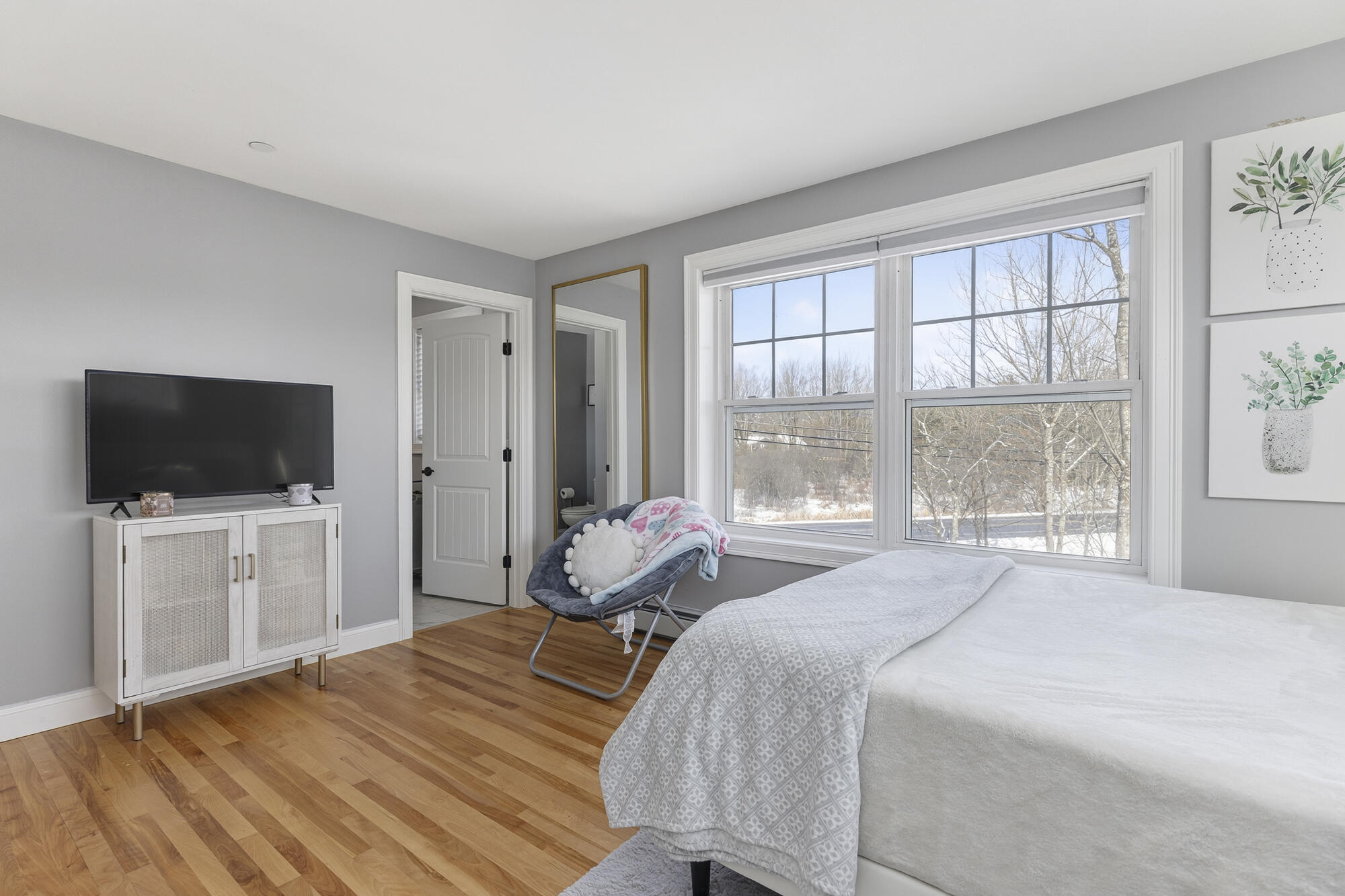 81 Queen Street Gorham ME 04038