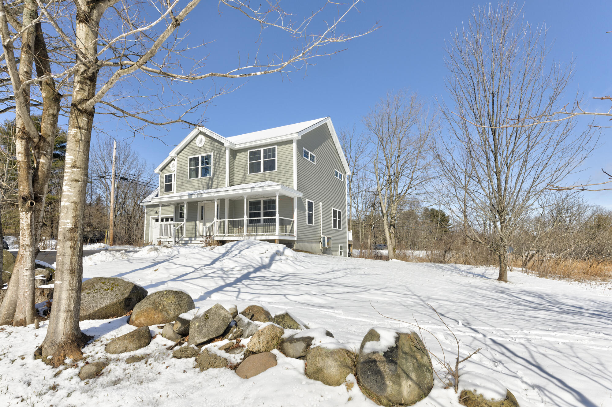 81 Queen Street Gorham ME 04038