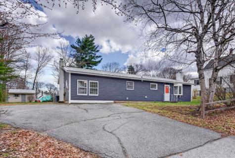 24 Summit Street Auburn ME 04210