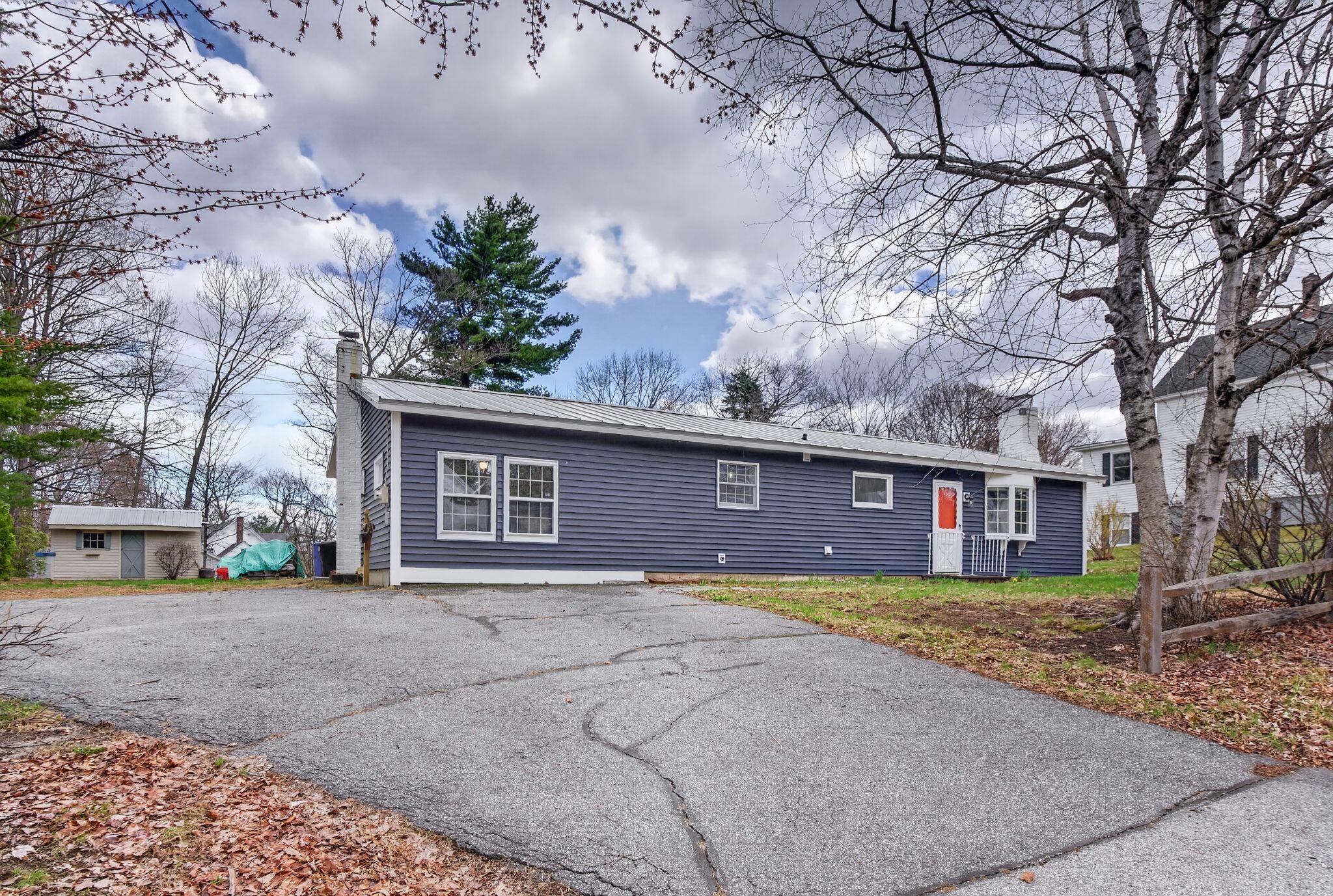 24 Summit Street Auburn ME 04210