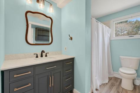 24 Summit Street Auburn ME 04210