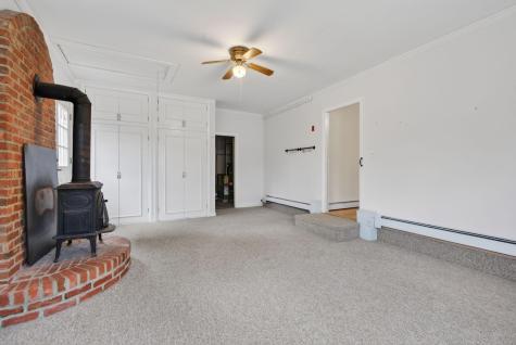 24 Summit Street Auburn ME 04210