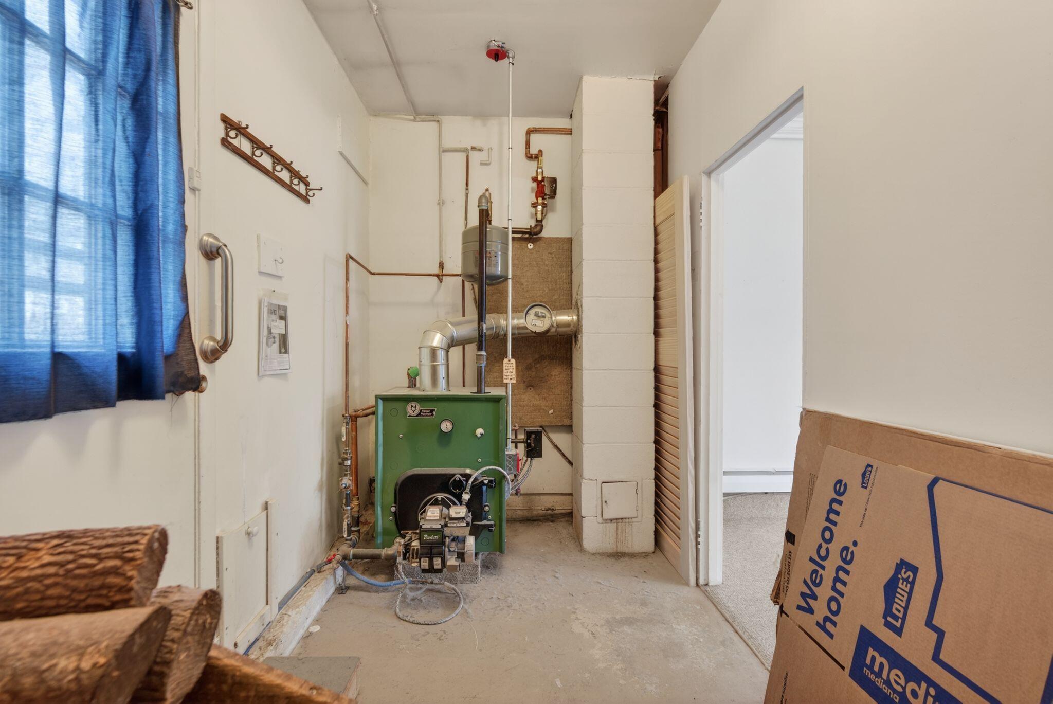 24 Summit Street Auburn ME 04210