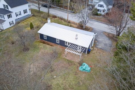 24 Summit Street Auburn ME 04210