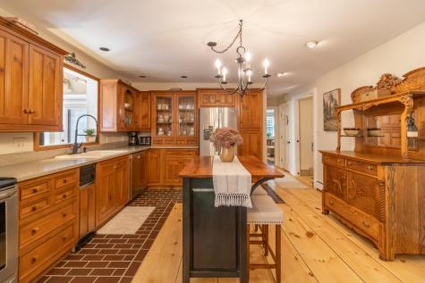 2072 Spruce Street Hermon ME 04401