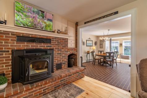 2072 Spruce Street Hermon ME 04401