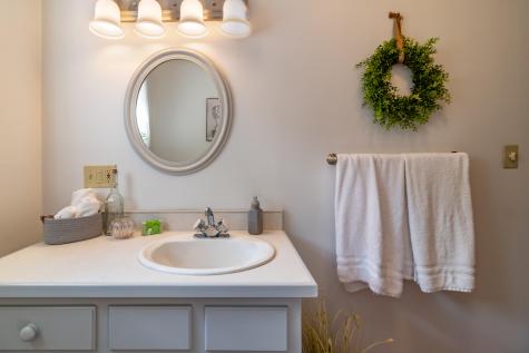 2072 Spruce Street Hermon ME 04401