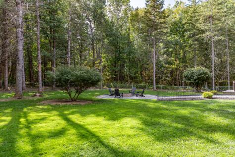 2072 Spruce Street Hermon ME 04401