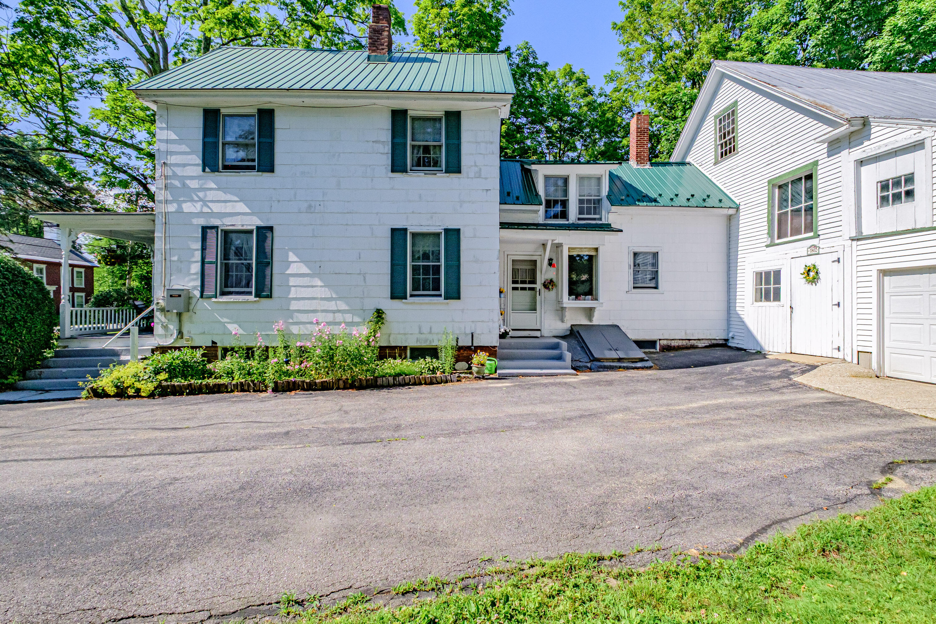 509 Paris Hill Road Paris ME 04281