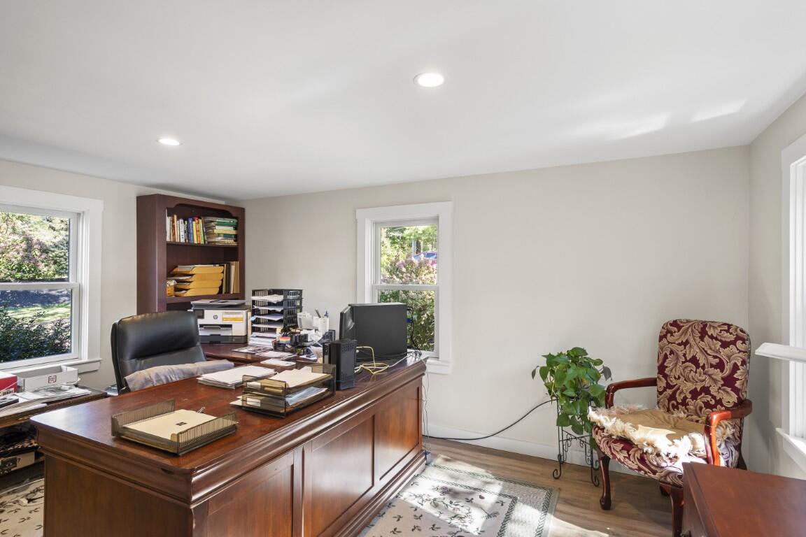 712 Back River Road Boothbay ME 04537