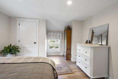 712 Back River Road Boothbay ME 04537