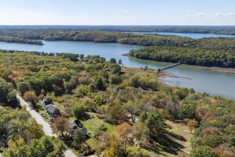 712 Back River Road Boothbay ME 04537
