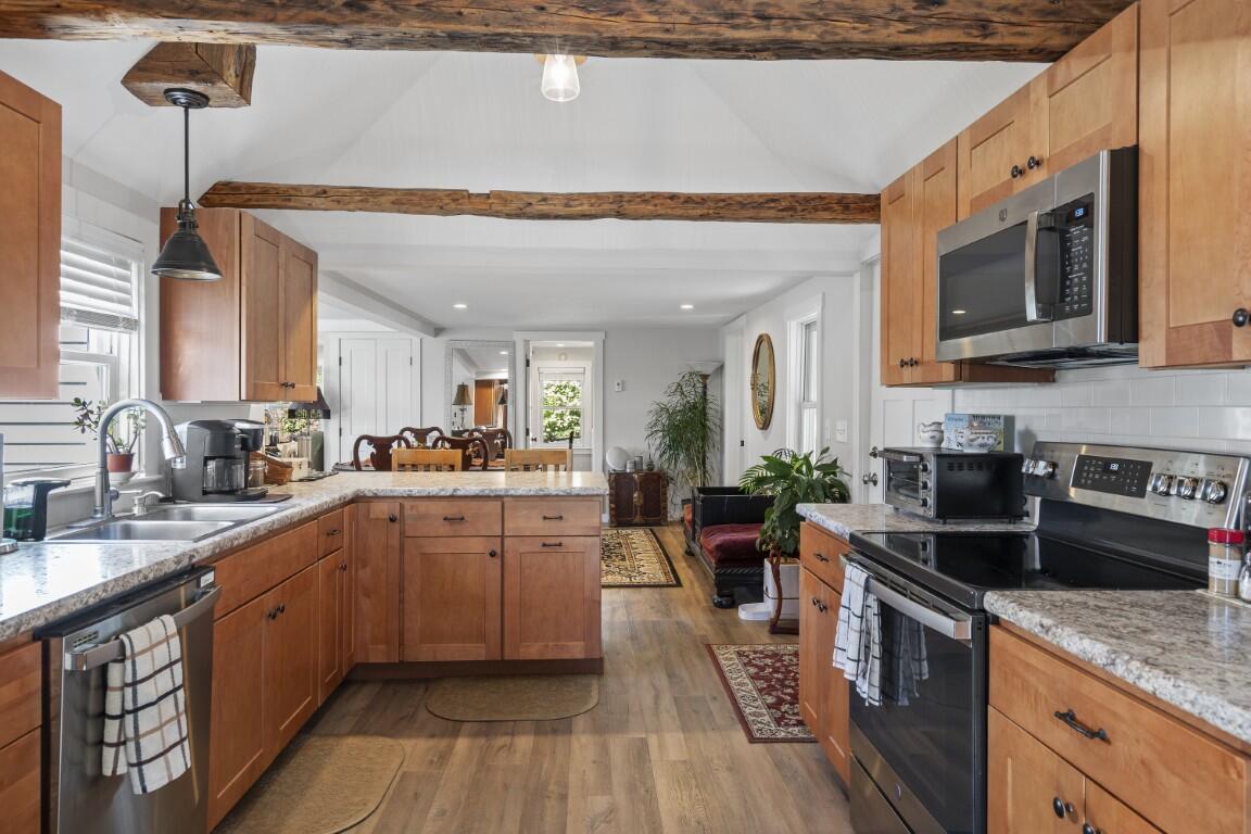 712 Back River Road Boothbay ME 04537