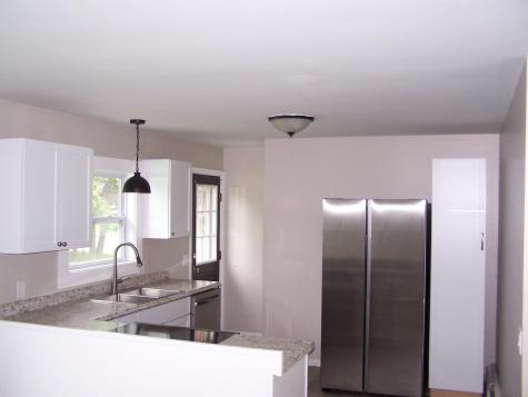 408 East Avenue Lewiston ME 04240