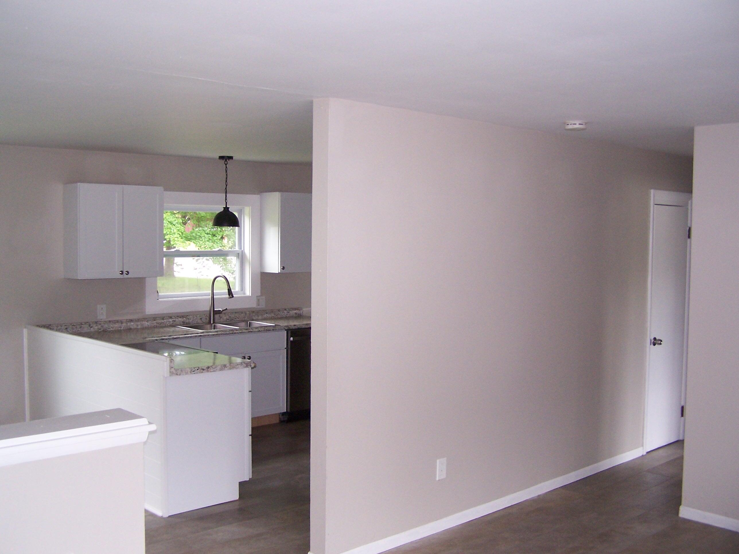 408 East Avenue Lewiston ME 04240