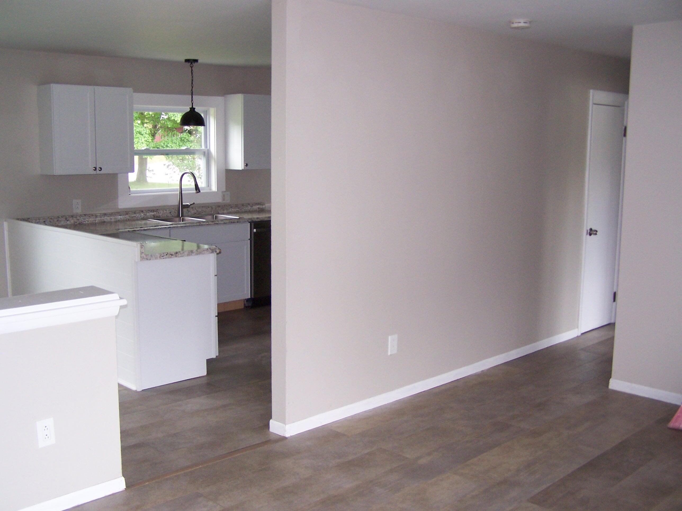 408 East Avenue Lewiston ME 04240