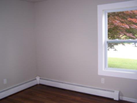 408 East Avenue Lewiston ME 04240