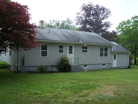 408 East Avenue Lewiston ME 04240