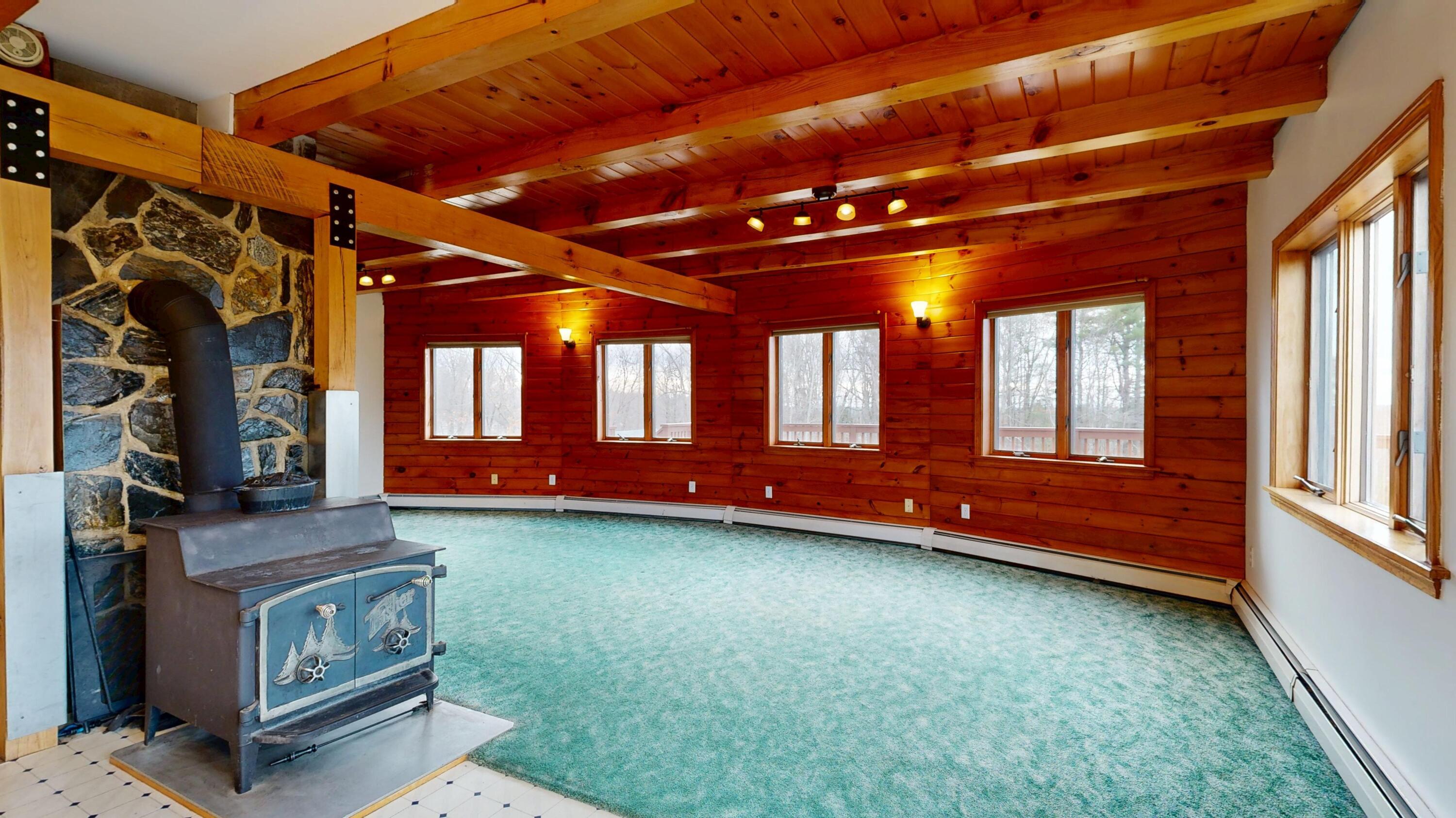 466 Middle Road Sabattus ME 04280