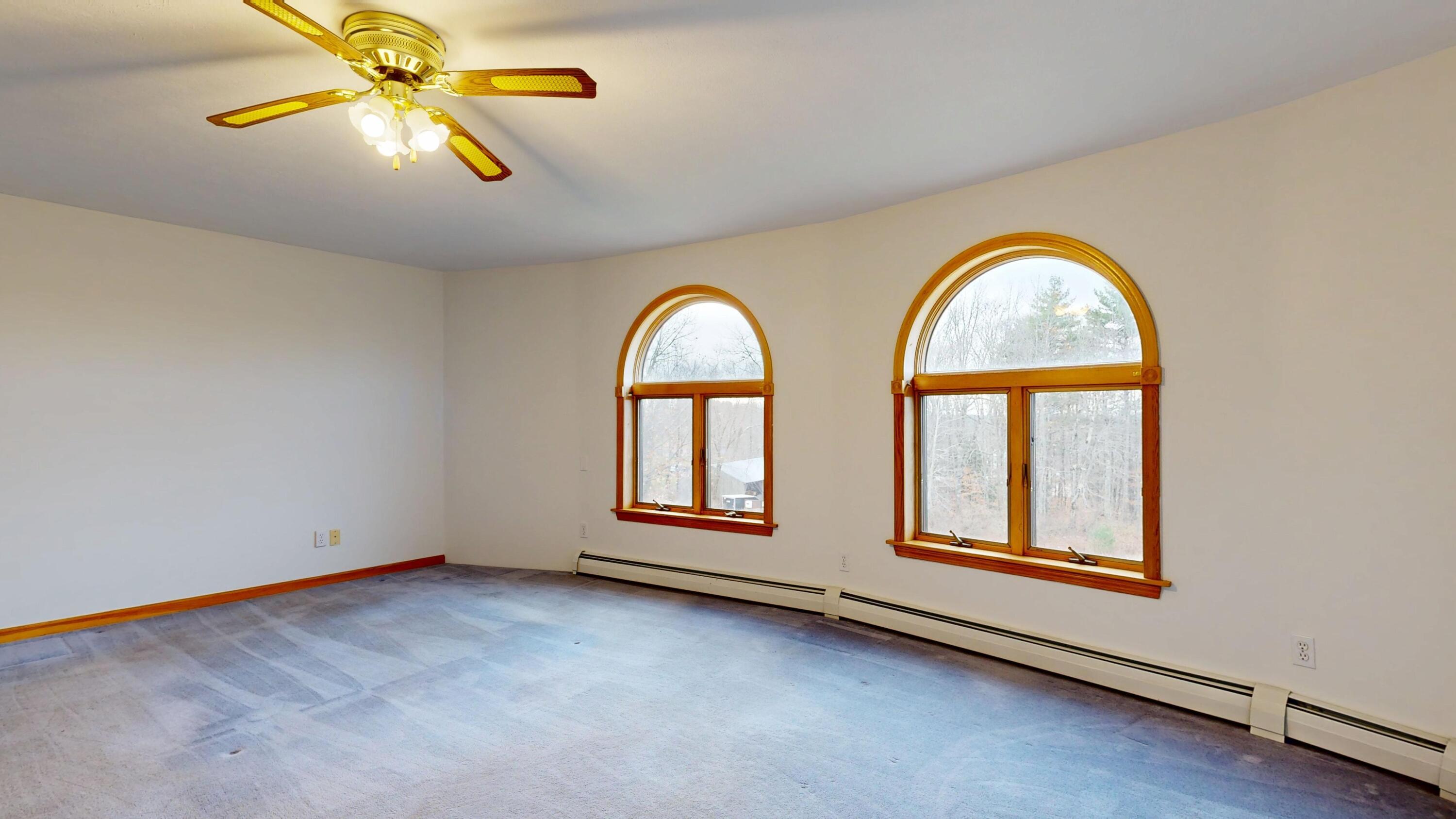 466 Middle Road Sabattus ME 04280