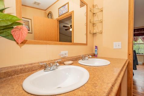 1299 Bangor Road Dover-foxcroft ME 04426