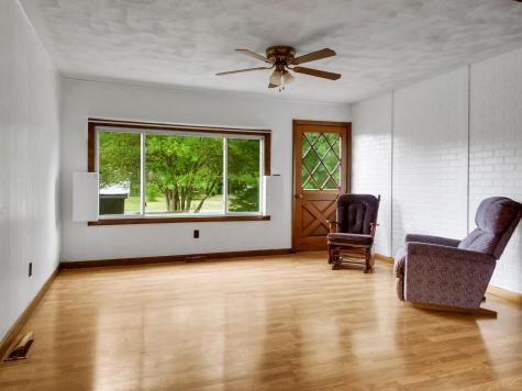 31 Spruce Street Madison ME 04950